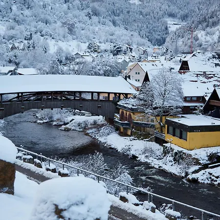 Waldhaus - Winter Boardinghaus פורבאך