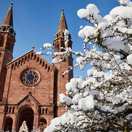 Waldhaus - Winter Boardinghaus בית כפרי *